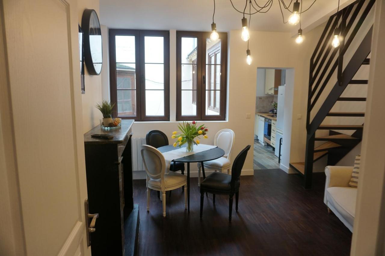 Romorantin-Lanthenay Les 3 Rois 아파트 외부 사진