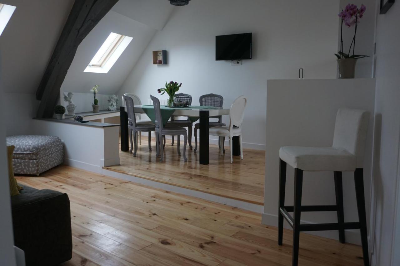 Romorantin-Lanthenay Les 3 Rois 아파트 외부 사진